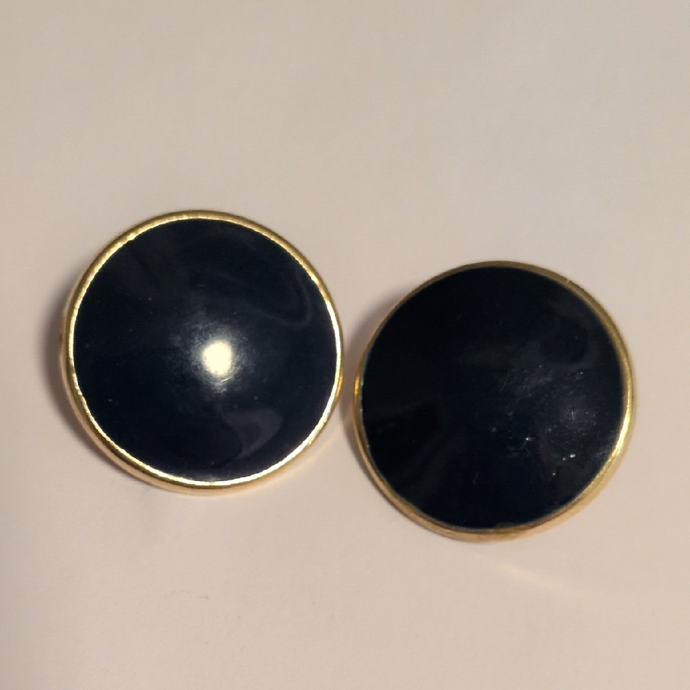1980s Vintage Navy Blue and Gold Stud Button Earrings